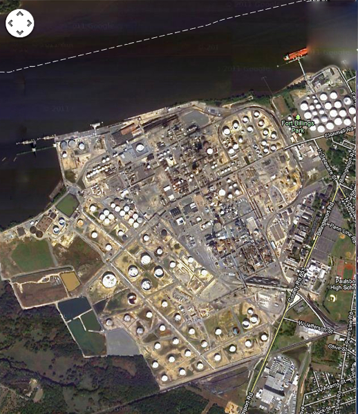 Paulsboro Refinery on Delaware River (Google maps)